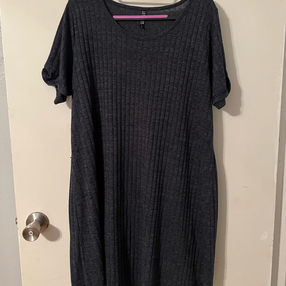 Navy dress, short sleeves